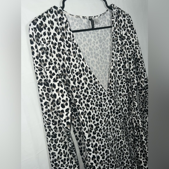 Leopard Print Wrap Dress - Picture 2 of 7